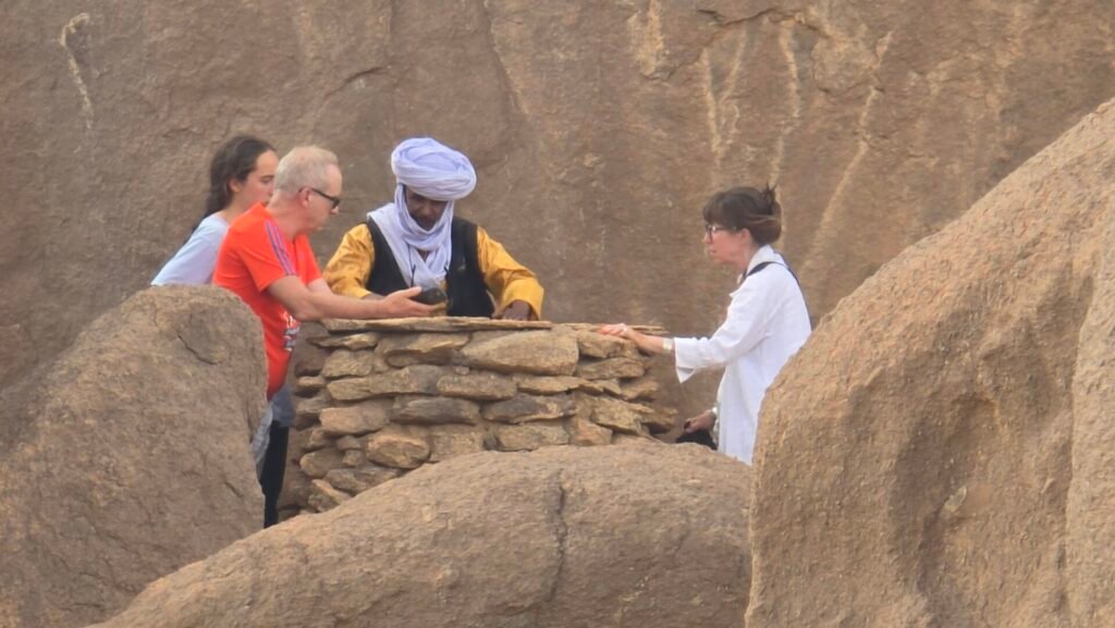 desert sahara guide