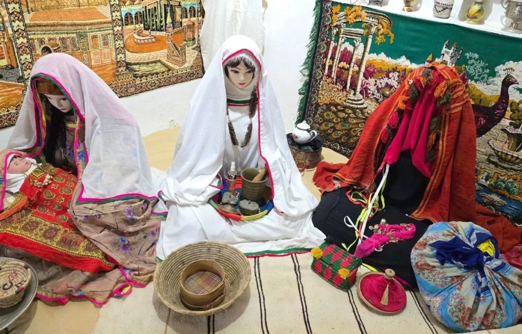 Algeria Desert Tour Bou Saada – Biskra – El Oued ()